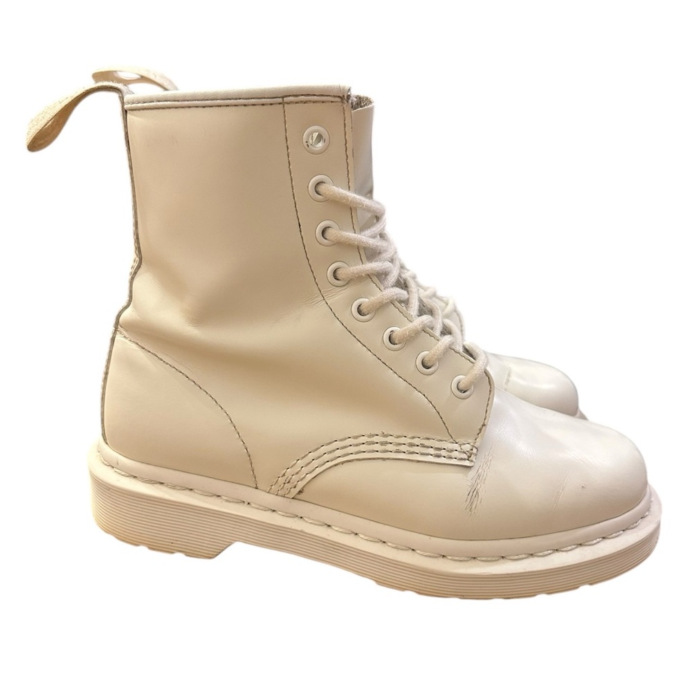 Doc Dr. Martens 1460 Mono All White Smooth Leather Boots Women's Size US 7 B19